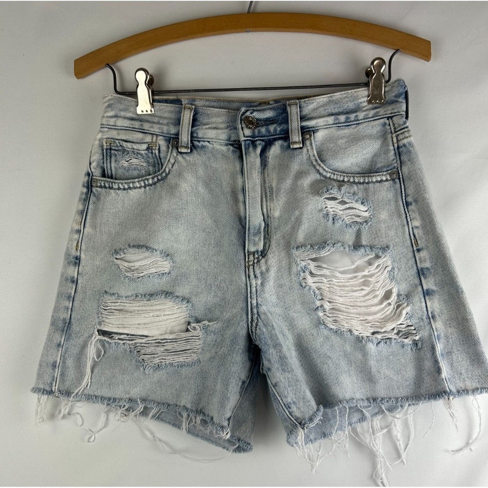 AE Mom Short Light Wash Women's High Rise Distressed Jean Shorts Raw Hem 00